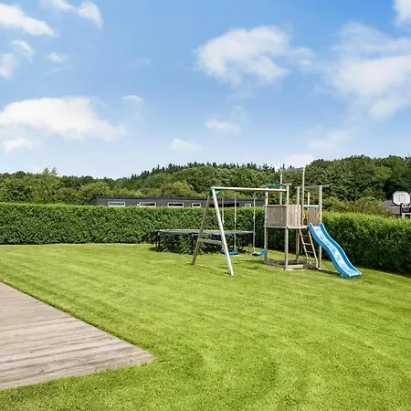 Beautiful Home In Haderslev With Sauna ハザスレウ