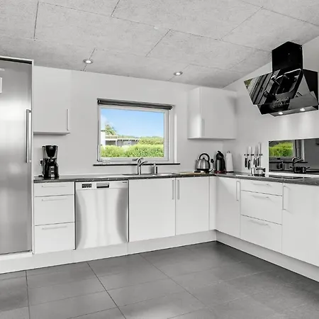別荘 Beautiful Home In Haderslev With Sauna